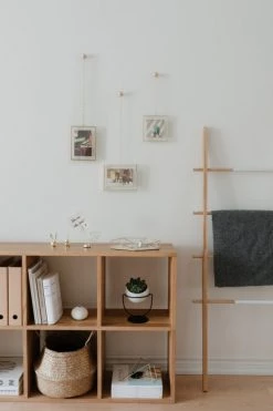 Umbra Cadres Et Albums Photos Lot 3 Cadres à Suspendre, Un 10x10, Deux 10x15 Doré -Papiers peints Soldes lot 3 cadres a suspendre un 10x10 deux 10x15 dore 2