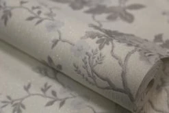 Julien MacDonald Papiers Peints Papier Peint Intissé Brillant Exotica écru Argent 1005x52cm 8 Julien MacDonald Papiers Peints Papier Peint Intissé Brillant Exotica écru Argent 1005x52cm -Papiers peints Soldes papier peint intisse brillant exotica ecru argent 1005x52cm 2